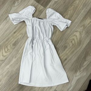 Elegant White Puff Sleeve Dress